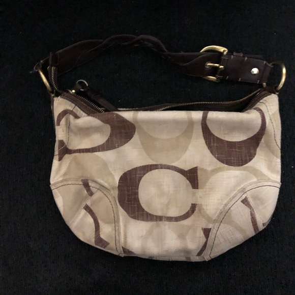 Signature C Coach purse - Picture 1 of 2